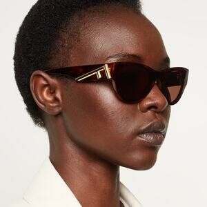 New, FENDI Sunglasses FE40135I 53E Authentic